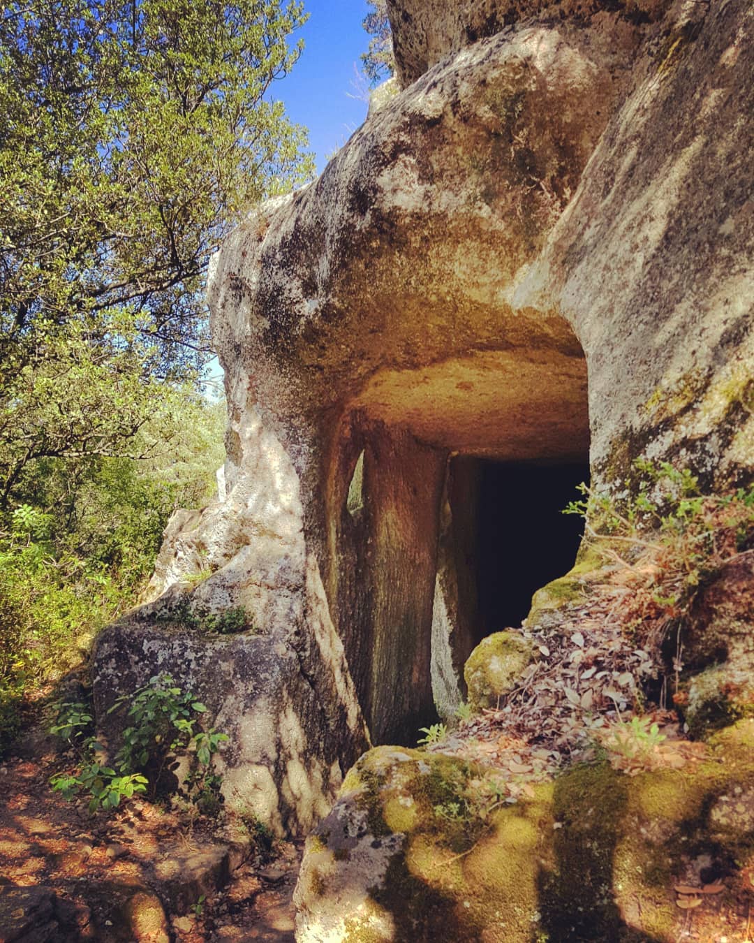 Tunnels antiques de Sernhac